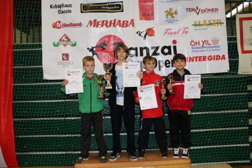 banzai 2013-0348.JPG --- erstellt mit toms-galerie V1.3 - www.tomshaus.de